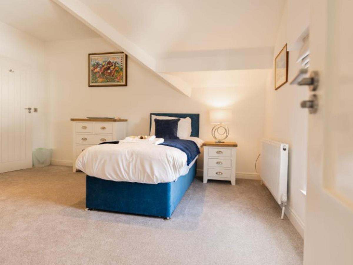 Golfer'S Paradise With Views Of Royal Liverpool Golf Club Hoylake Esterno foto
